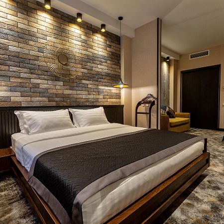 Hotel Adamo Tbilisi Bagian luar foto