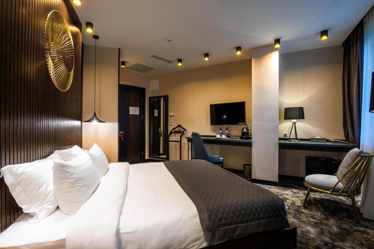 Hotel Adamo Tbilisi Bagian luar foto