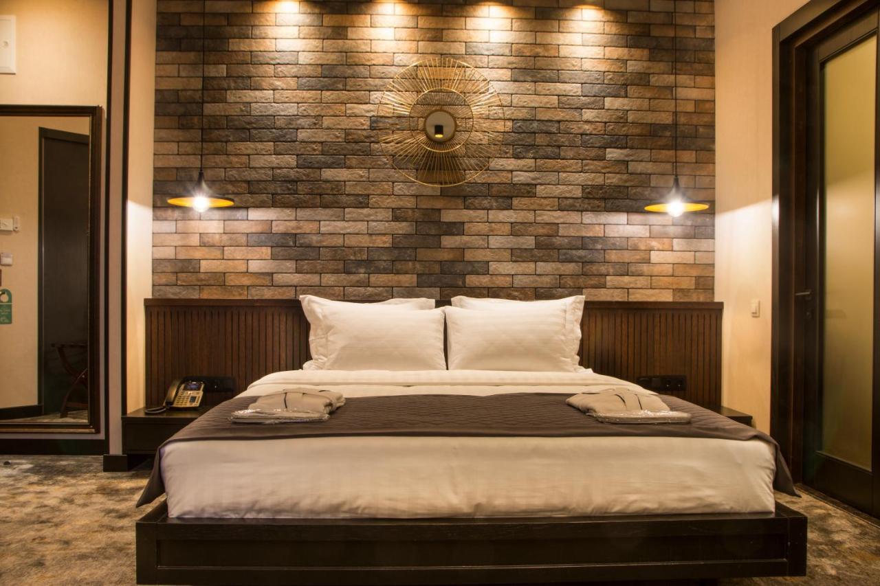 Hotel Adamo Tbilisi Bagian luar foto