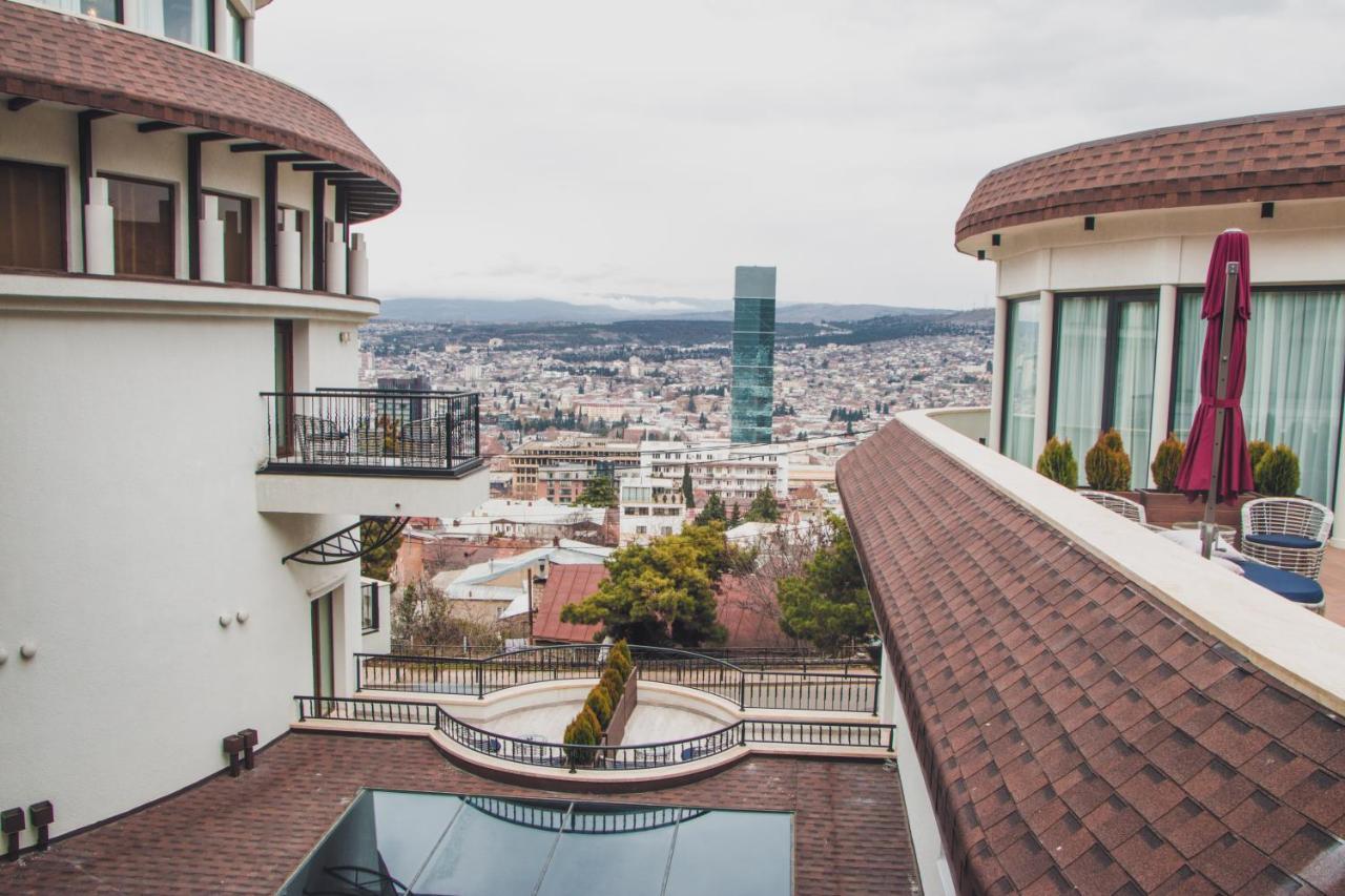 Hotel Adamo Tbilisi Bagian luar foto