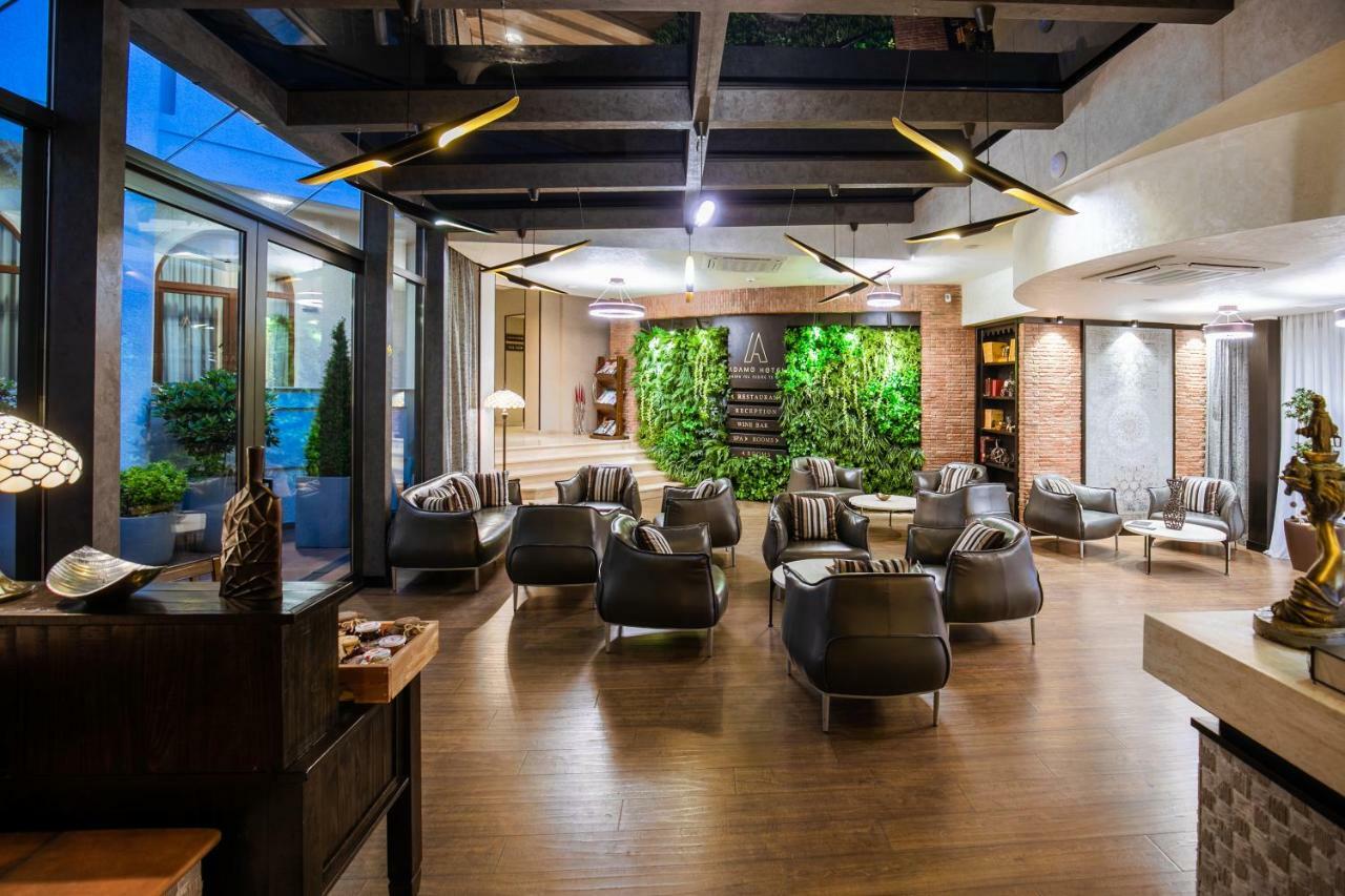 Hotel Adamo Tbilisi Bagian luar foto