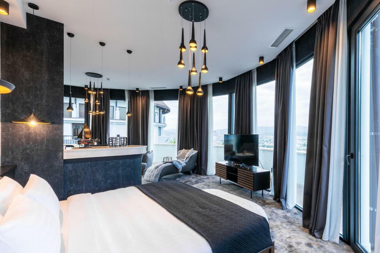 Hotel Adamo Tbilisi Bagian luar foto