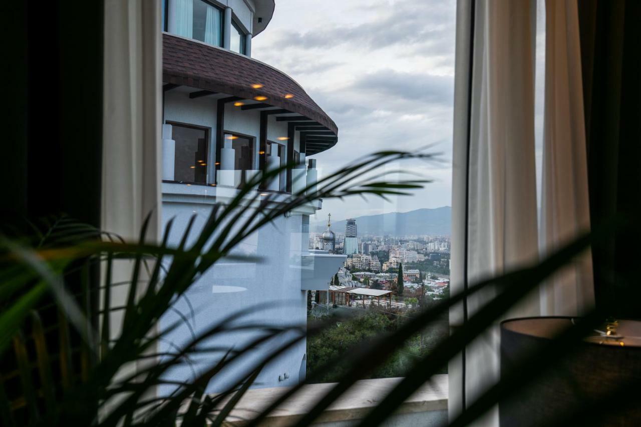 Hotel Adamo Tbilisi Bagian luar foto